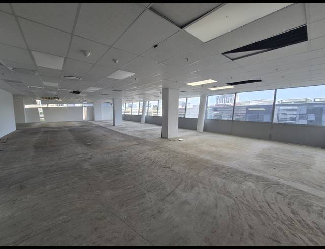 424M² OFFICE TO LET IN SANDTON CENTRAL